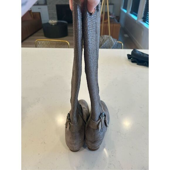 Donald Pliner Dela riding boots gray taupe leather textured size 6 - Picture 11 of 12